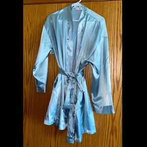 victoria’s secret silk robe